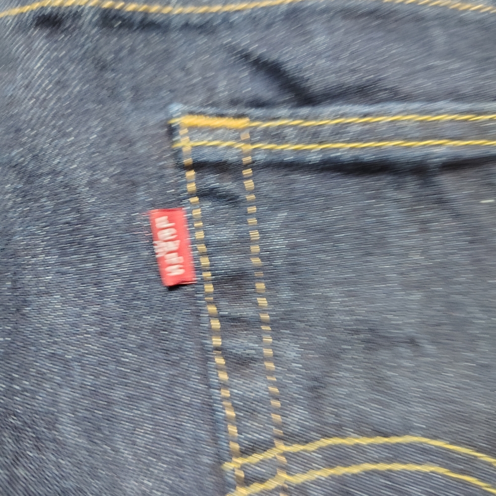Levi's 550 Relaxed Fit Dark Blue Denim Jeans Men's Size 38x29 - Picture 6 of 10